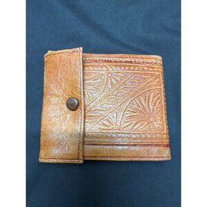 Handcrafted Leather Bifold Wallet Artisan Tooled Vintage Tan Leather Accessory